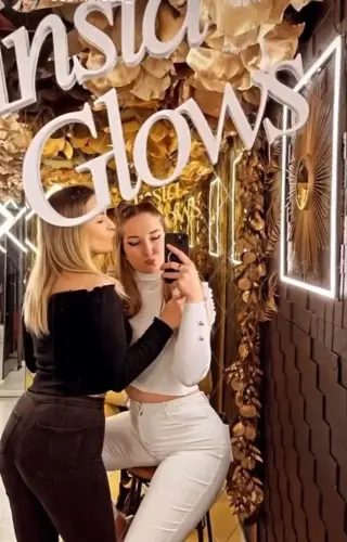 InstaGlows14